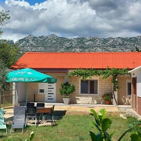 Holiday Home Zeljko,Marija & Jakov Starigrad Paklenica Eksteriør bilde